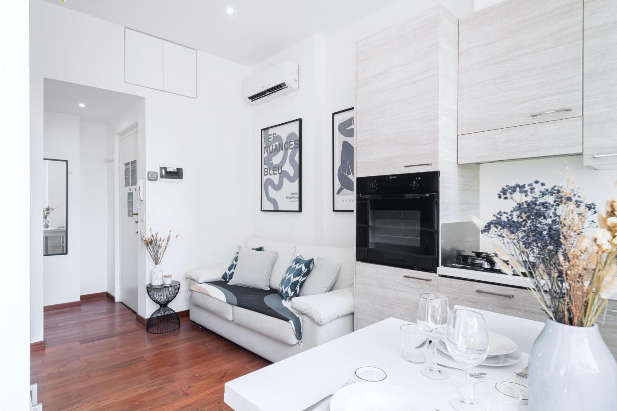 Nice And Cozy Studio In Porta Romana By Easylife 米兰 外观 照片